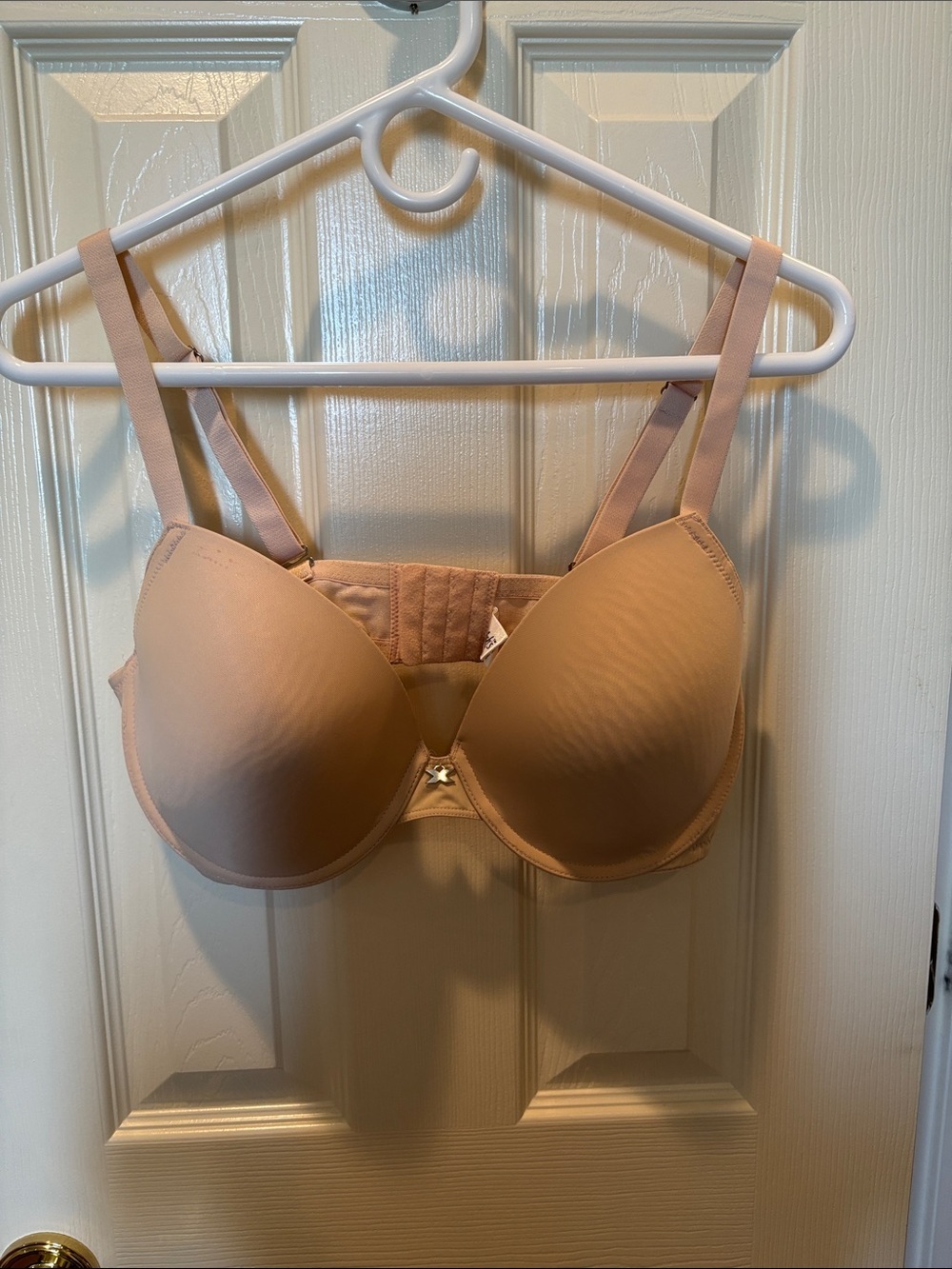 Frederick's of Hollywood Nude T-Shirt Underwire Bra